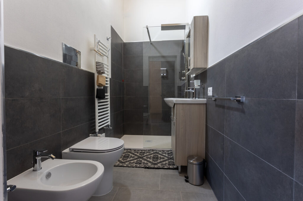bagno ovest waves apartments